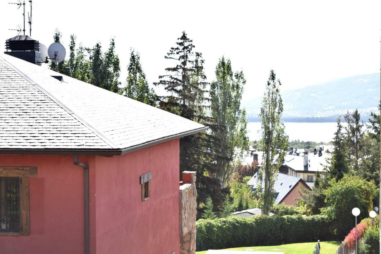Chalet Navacerrada Piscina Privada Exterior foto